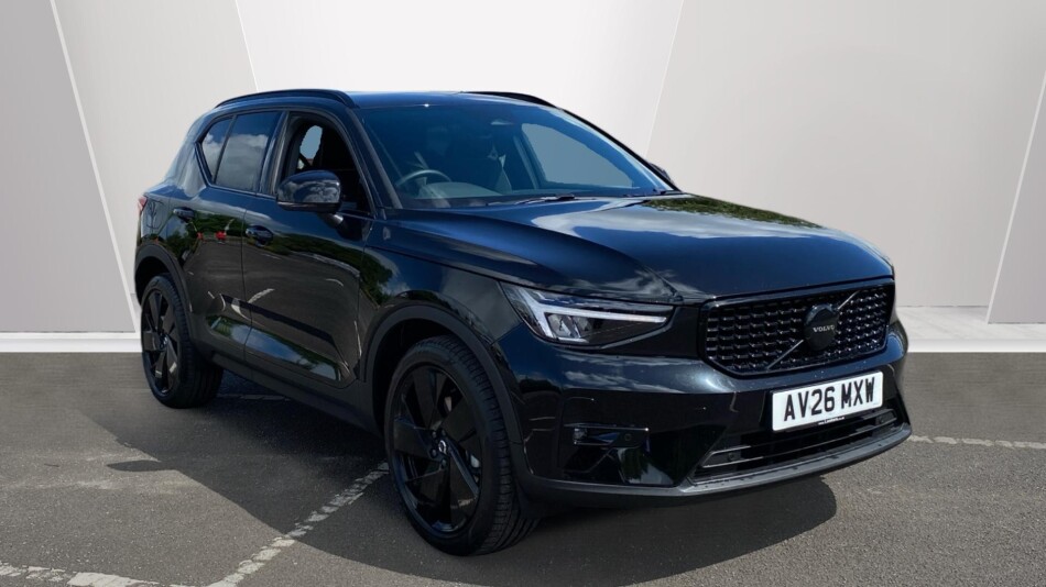 Volvo XC40 2.0 B4P Plus Black Edition 5dr Auto Petrol Estate
